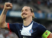 开云体育中国官网-库里教科书级演出，勇士爵士横扫太阳揭示冠军底蕴