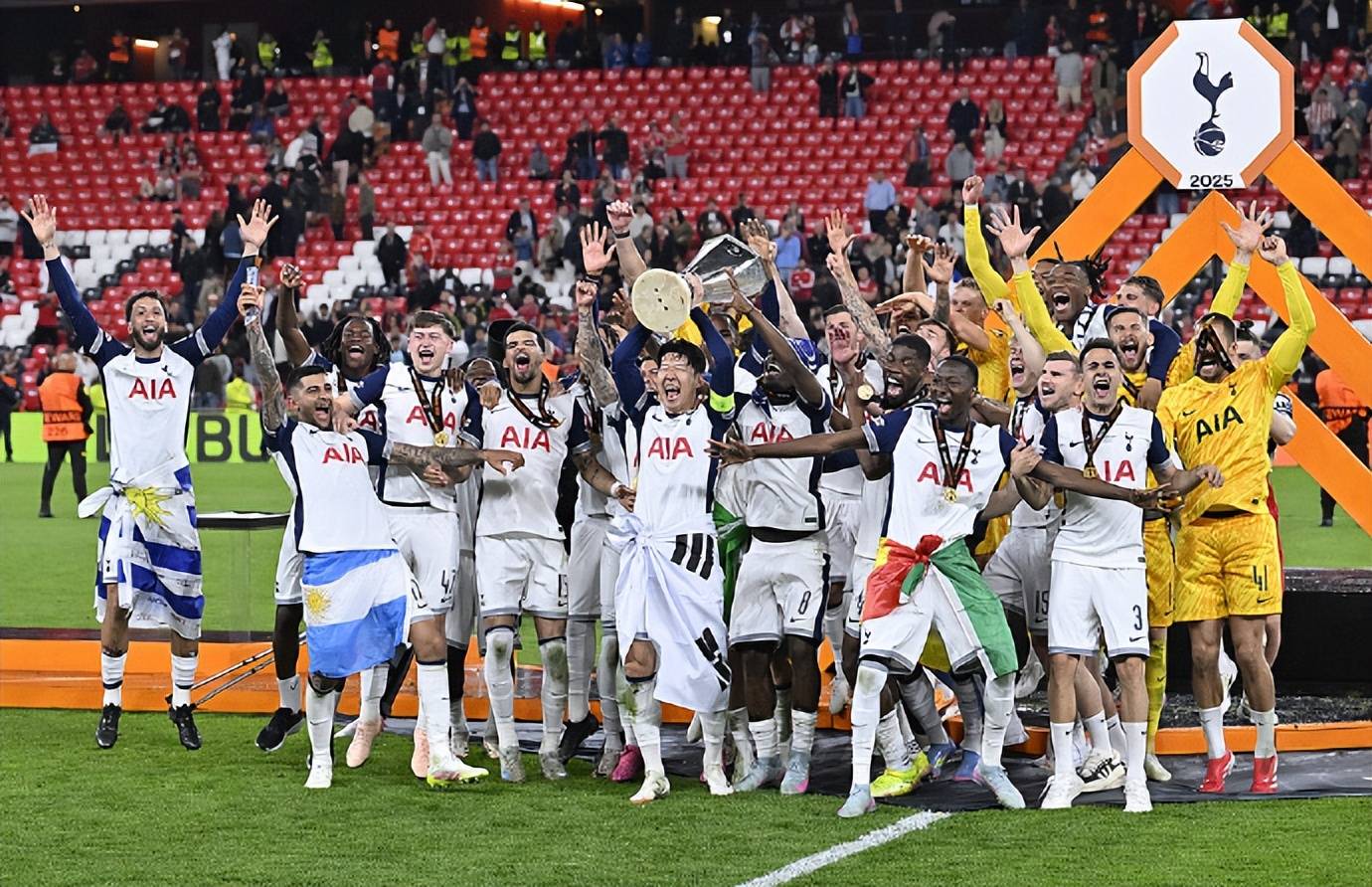 关于白鹿巷再次响起欢呼声，热刺逆转战胜纽卡斯尔的信息