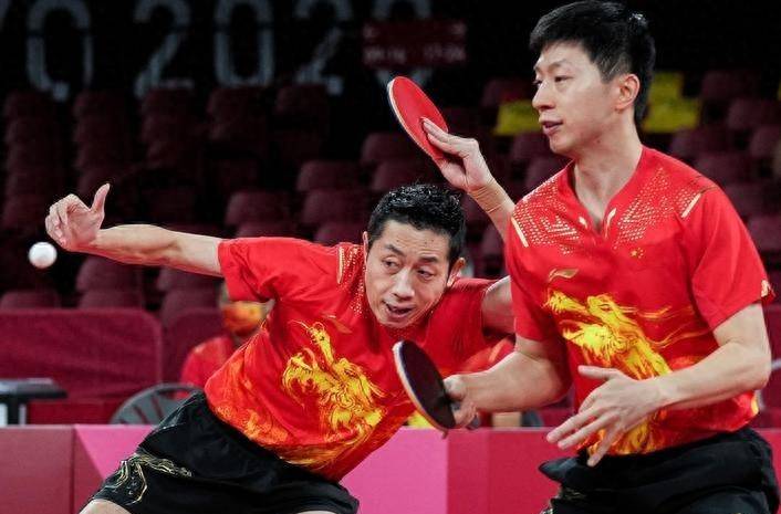 中国乒乓球队横扫德国乒乓球队，水谷隼关键制胜的简单介绍