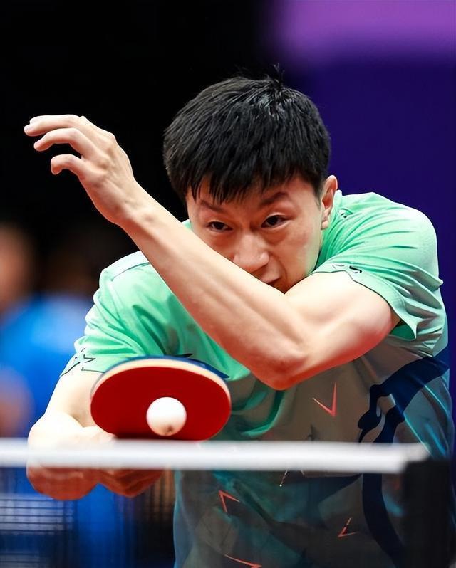 中国乒乓球队横扫德国乒乓球队，水谷隼关键制胜的简单介绍