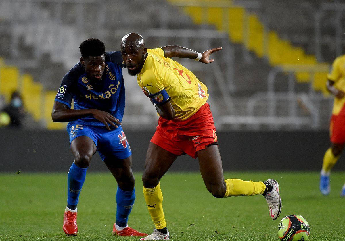 关于摩纳哥主场击败对手，实力雄厚的信息