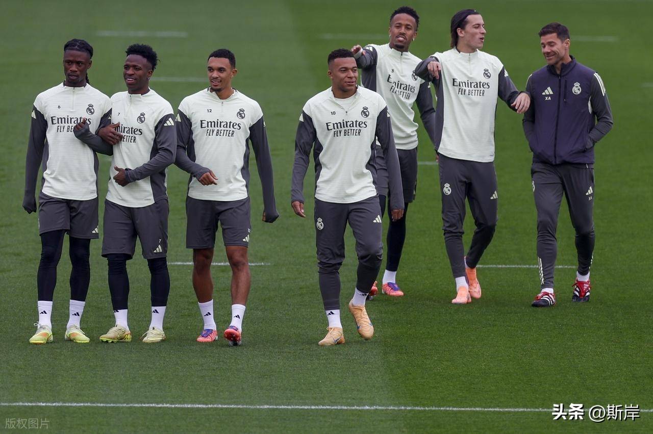 皇马客场战平瓦伦西亚,暂居西甲榜首的简单介绍 皇马客场战平瓦伦西亚,暂居西甲榜首的简单介绍