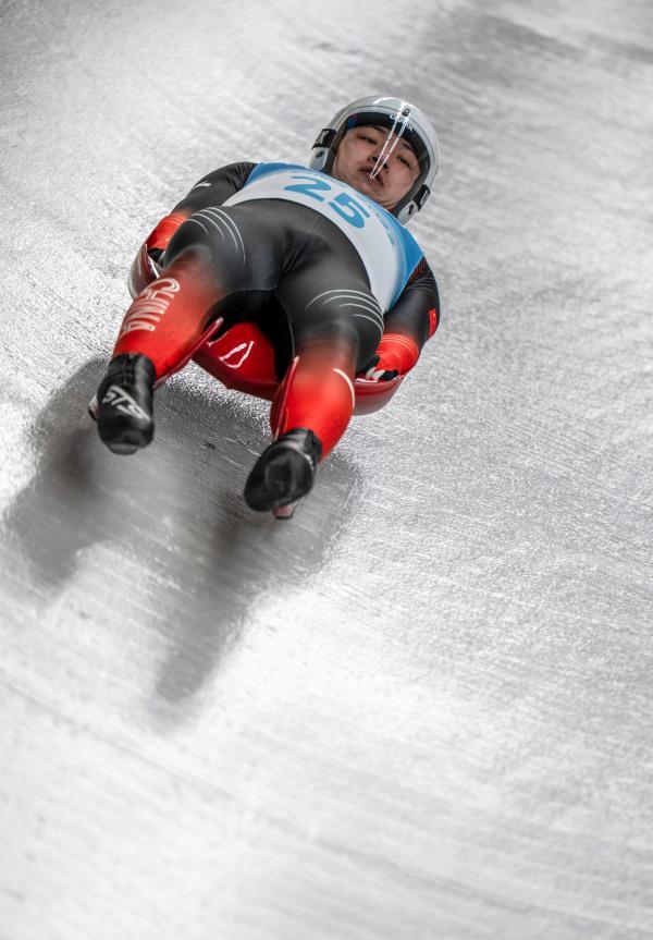 卢森堡选手捍卫雪橇双人赛荣誉再夺金牌的简单介绍