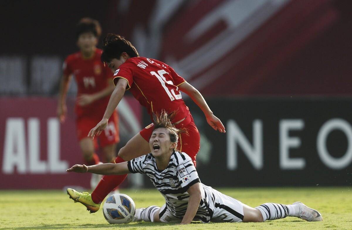 非洲之巅:女足锋线连连进球的简单介绍 非洲之巅:女足锋线连连进球的简单介绍