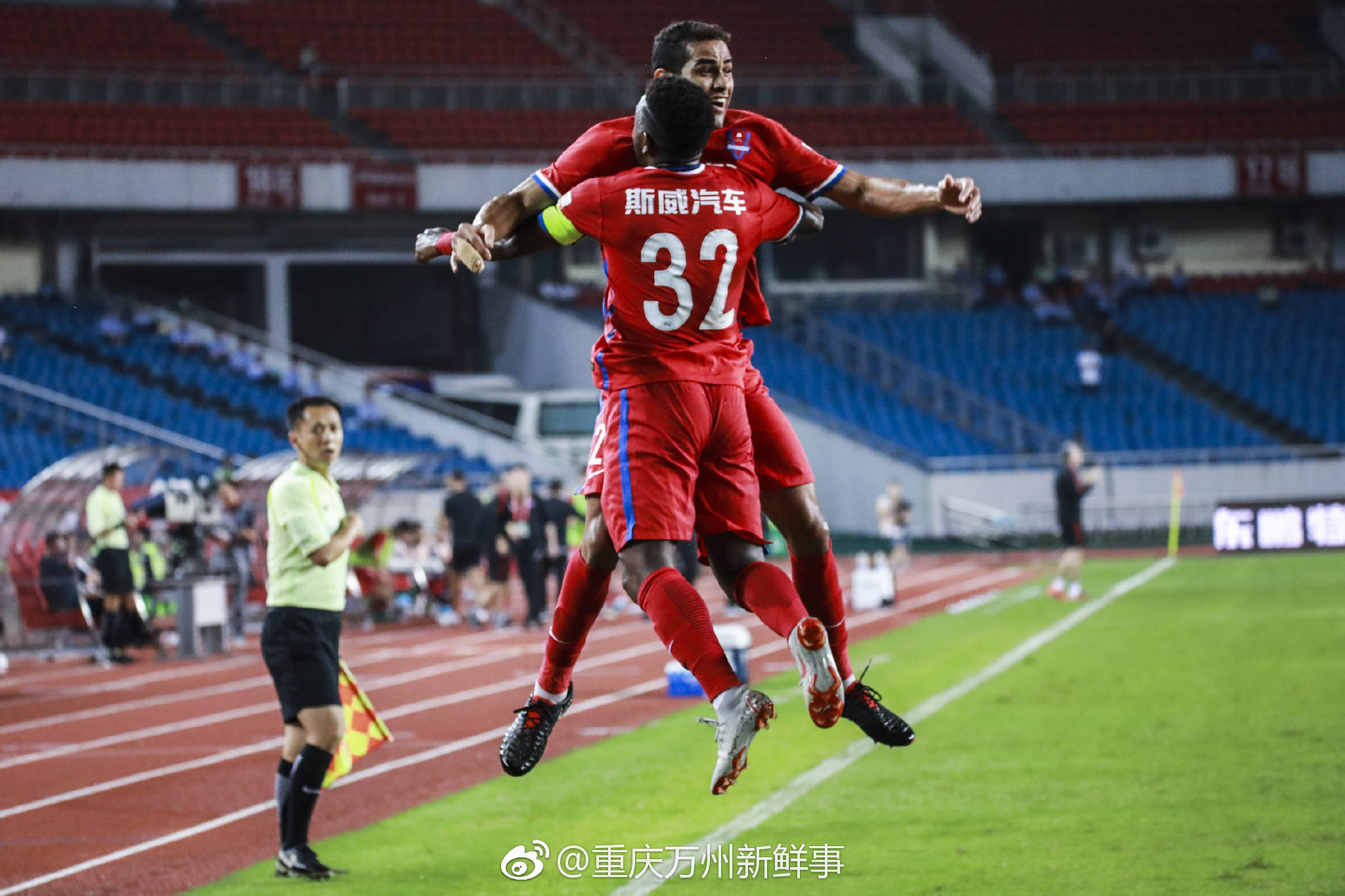 江西联盛主场大胜河南建业，取得关键胜利