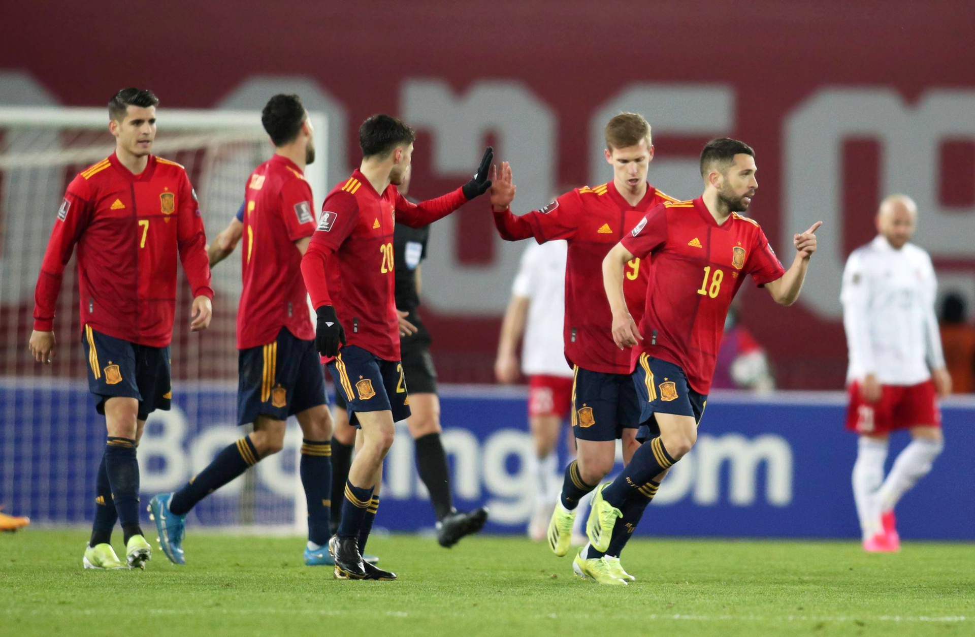 奥地利队势不可挡,取得连胜 奥地利队势不可挡,取得连胜