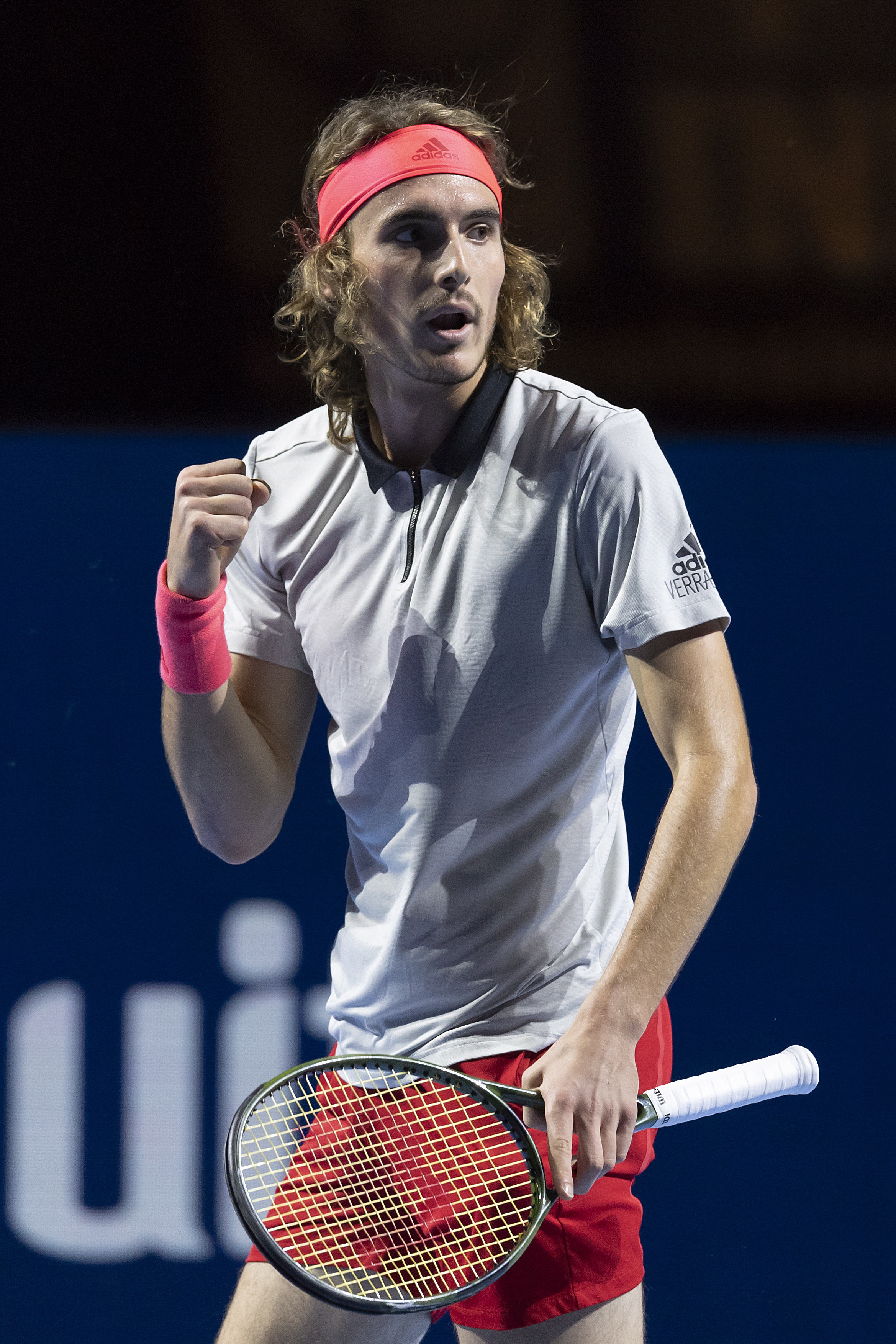 关于意大利网球队血洗世界网球队,西西帕斯三分雨点燃全场的信息 关于意大利网球队血洗世界网球队,西西帕斯三分雨点燃全场的信息