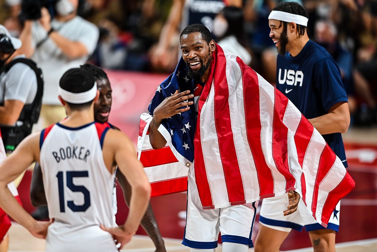 关于土耳其男篮强势快船，艾顿一己之力扛起全队的信息