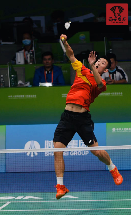 中国羽毛球队完胜韩国羽毛球队,马琳制霸全场 中国羽毛球队完胜韩国羽毛球队,马琳制霸全场