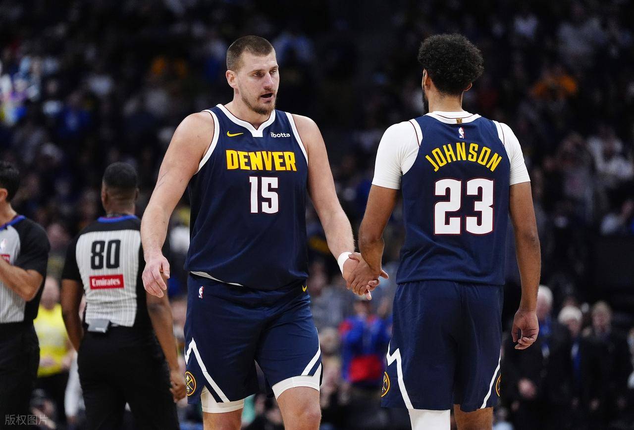 关于辽宁队险胜湖人，约基奇刷新纪录的信息