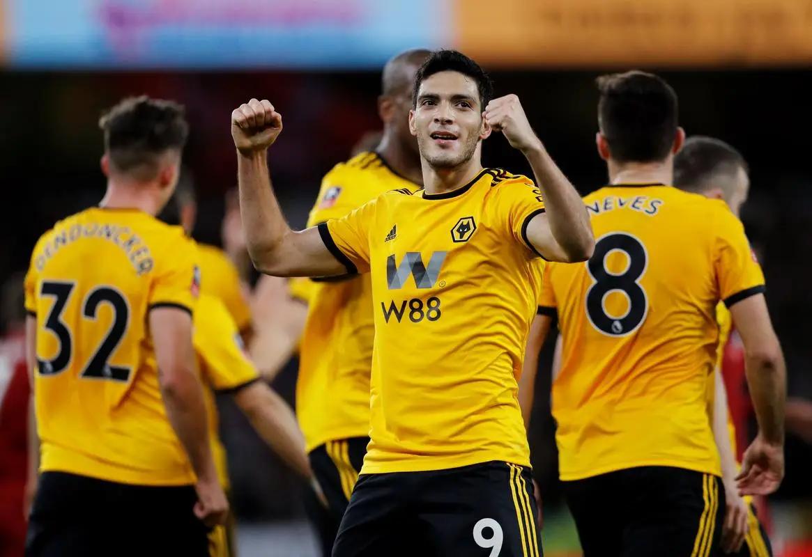 包含伯恩茅斯与沃尔沿削平，保级形势依旧岌岌可危的词条