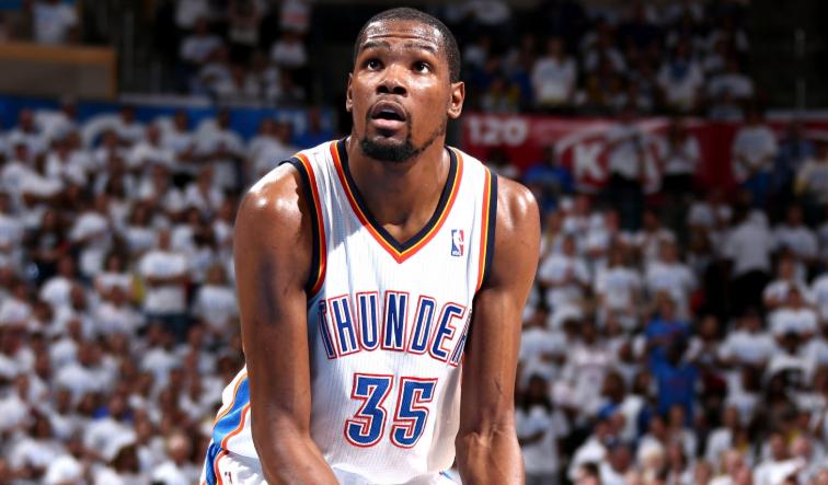 包含国王轻取雷霆，范弗利特点燃赛场的词条