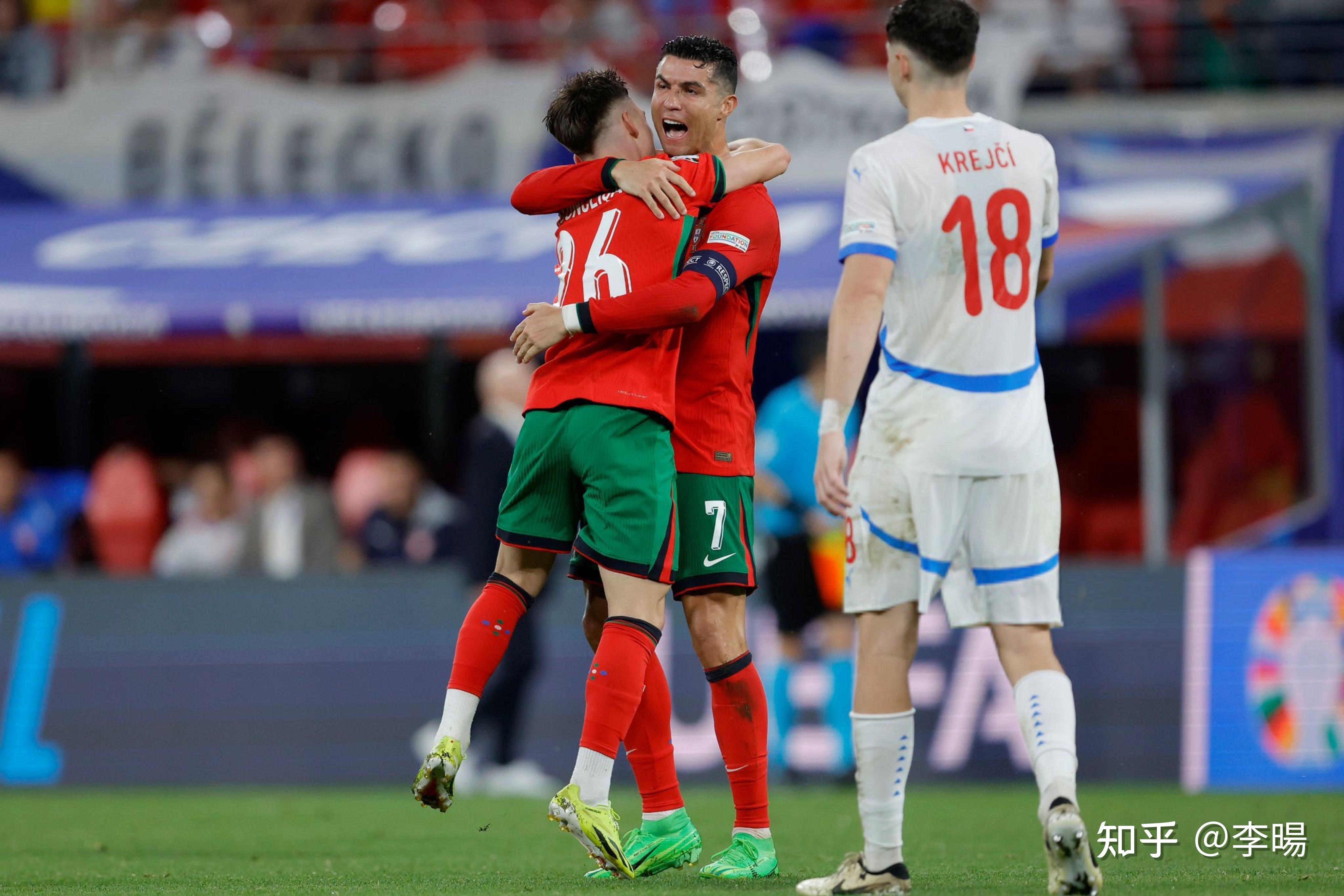 包含葡萄牙队绝杀德国队，张继科惊艳四座的词条