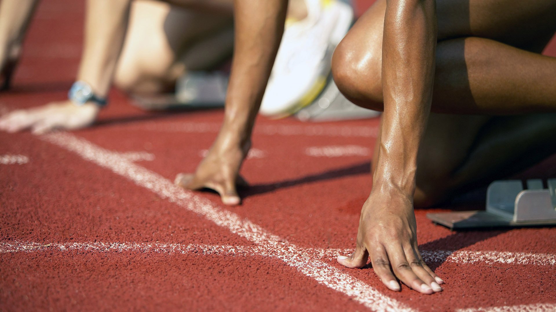 跨界统治,从牙买加田径到F1赛道,何为压制的艺术?